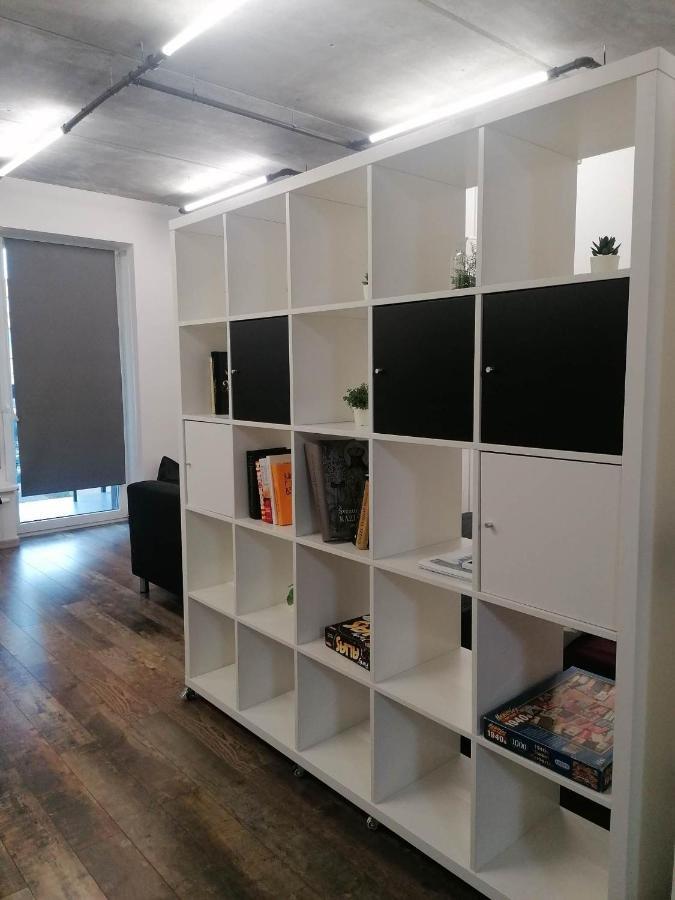 Erdvi Studija Spacious Studio Apartment Self Check In Vilnius Luaran gambar